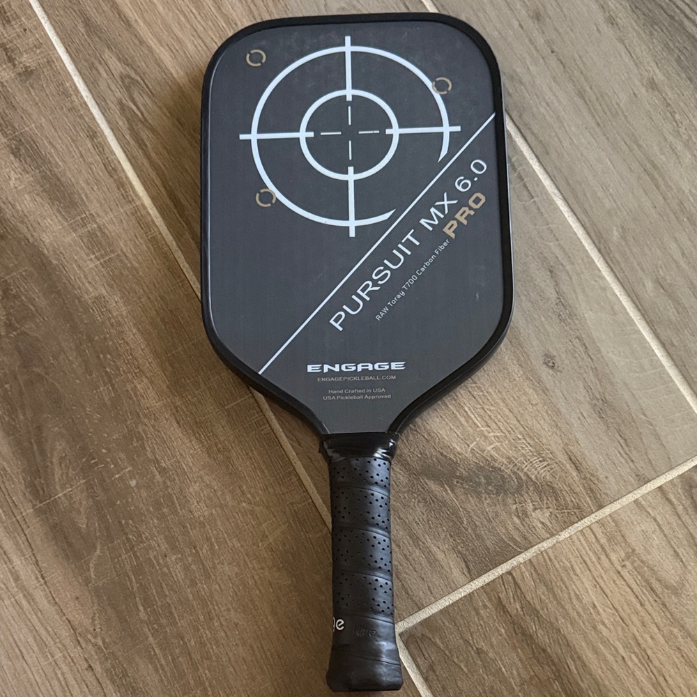 Pursuit MX 6.0 Pro Pickleball Paddle - Black